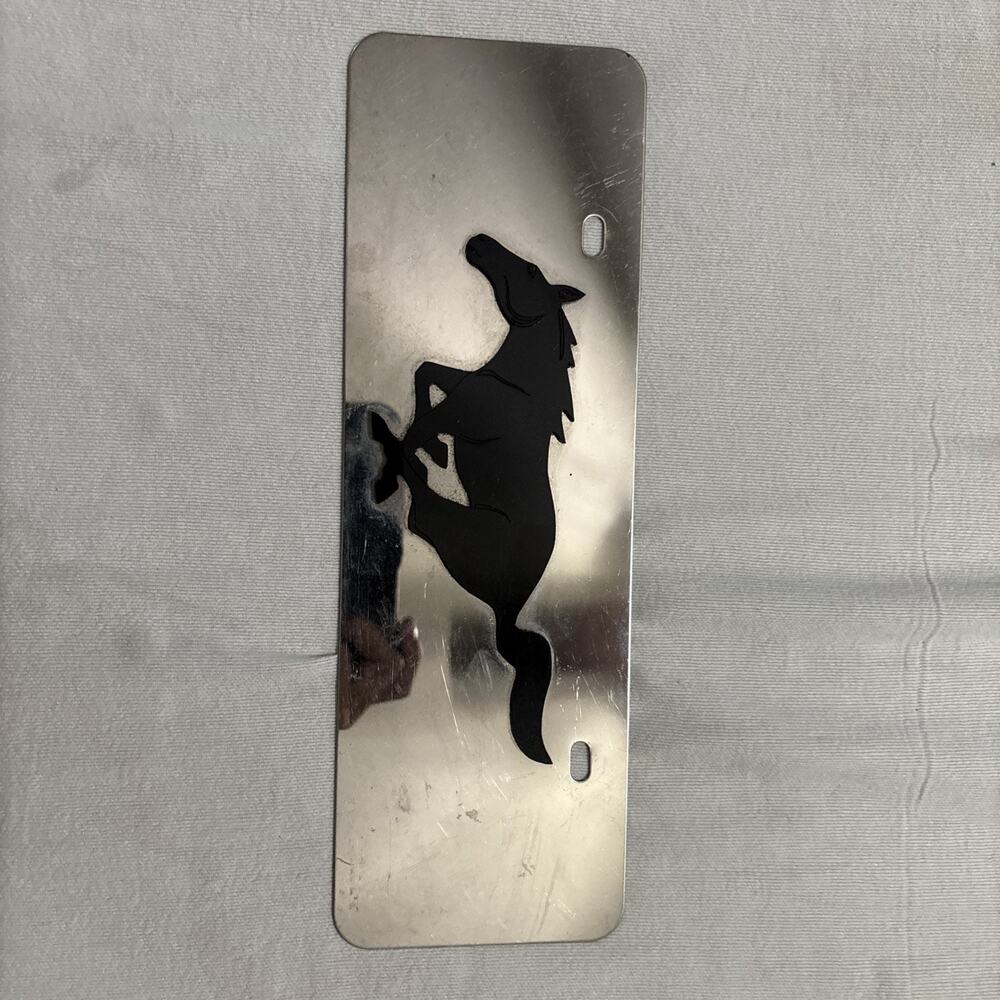 FORD MUSTANG Raised 3D Logo Silver Chrome Mirrored Half High License Plate Tag